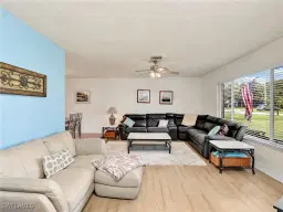 Picture of 208 Mentor Dr, Naples, FL 34110