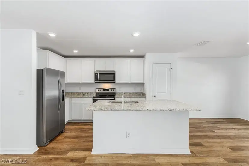Picture of 713 Brannen Ave, Lehigh Acres FL 33974