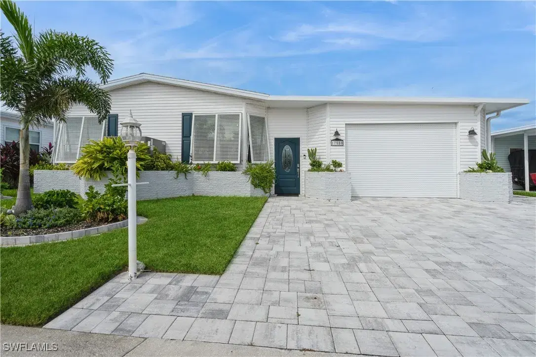 Picture of 17550 Primrose Ct, Fort Myers Beach, FL 33931