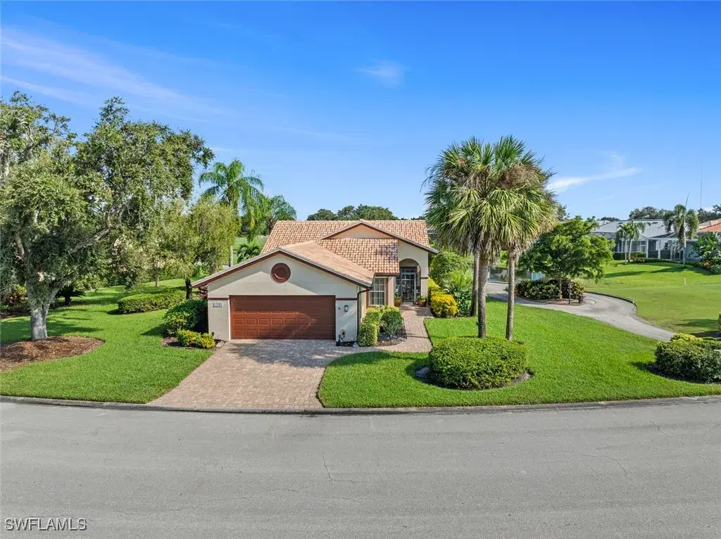 Picture of 13381 Southampton Dr, Bonita Springs, FL 34135