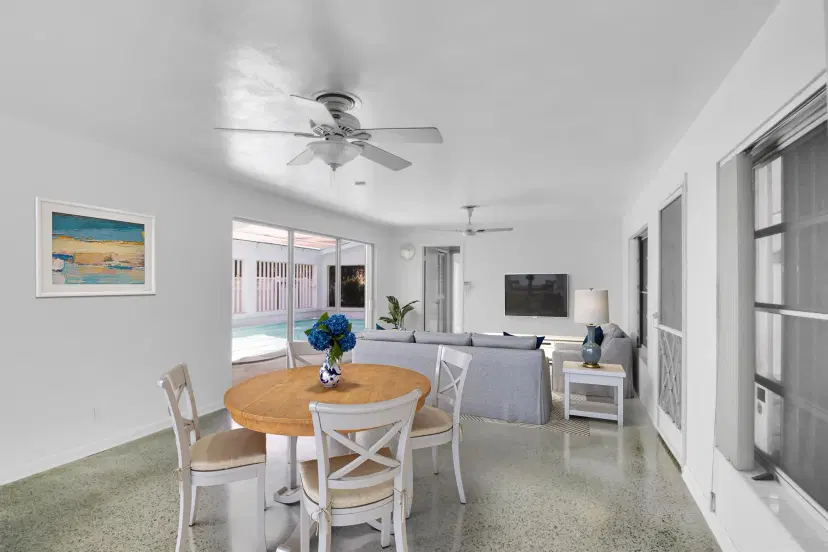 Picture of 448 SW 10Th Avenue, Boynton Beach FL 33435