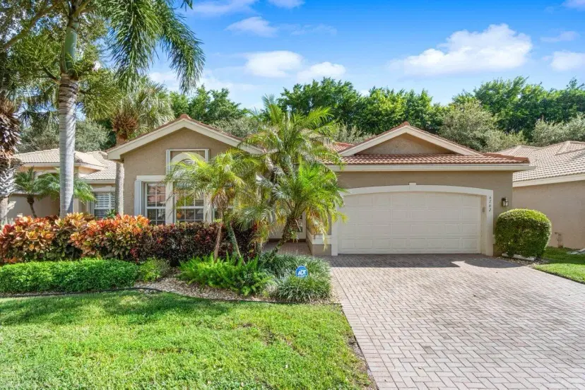 Picture of 6762 Watertown Drive, Boynton Beach FL 33437