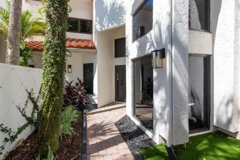 Picture of 2435 Windsor Way Court, Wellington FL 33414