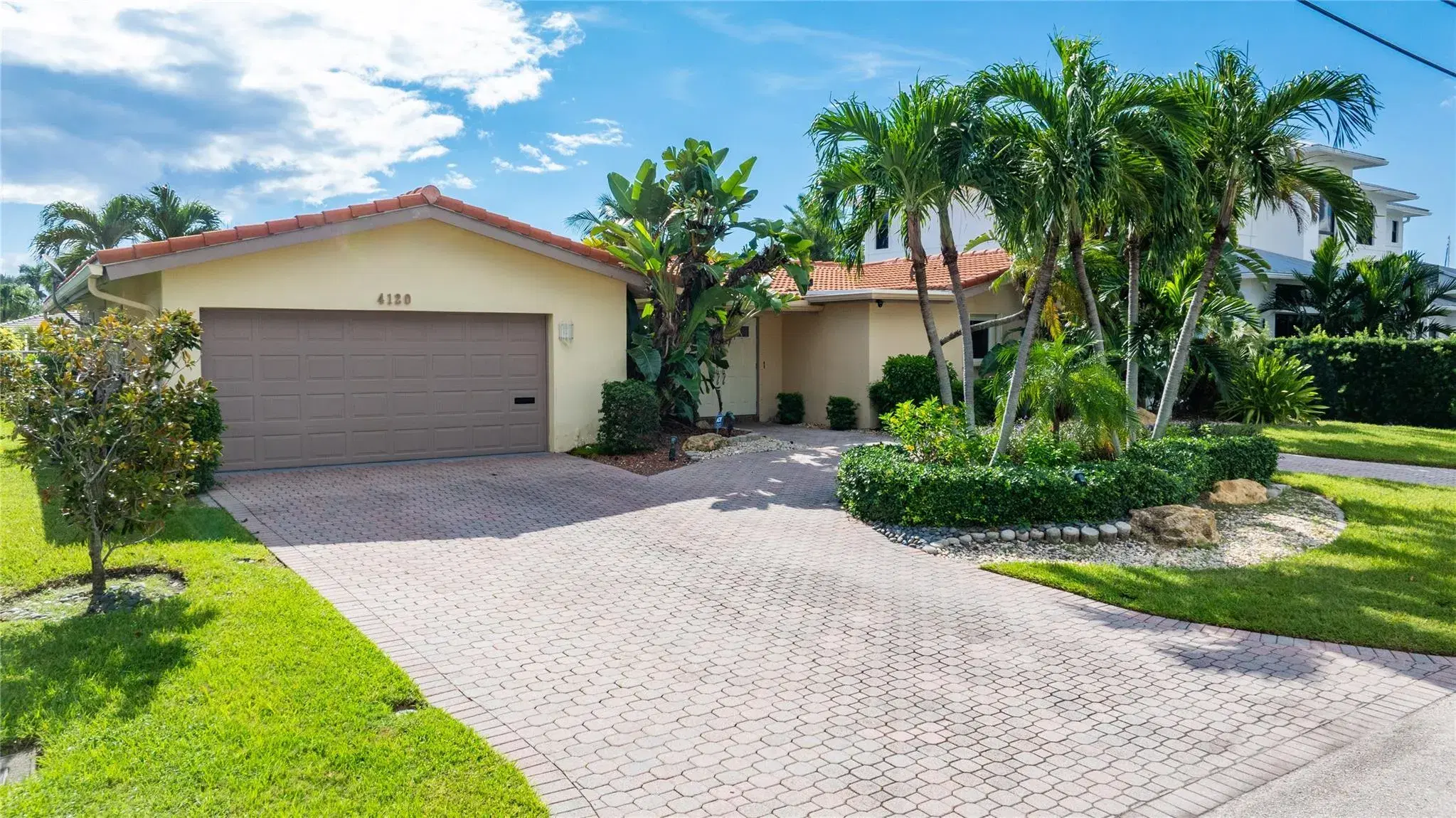 Picture of 4120 NE 23Rd Terrace, Lighthouse Point, FL 33064