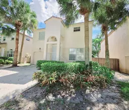 Picture of 10980 NW 12Th Ct, Plantation, FL 33322