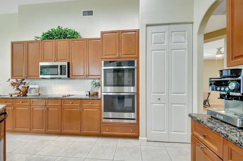 Picture of 6021 Walnut Hill Drive, Lake Worth FL 33467