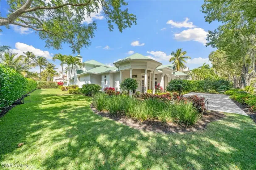 Picture of 315 3Rd Ave N, Naples FL 34102