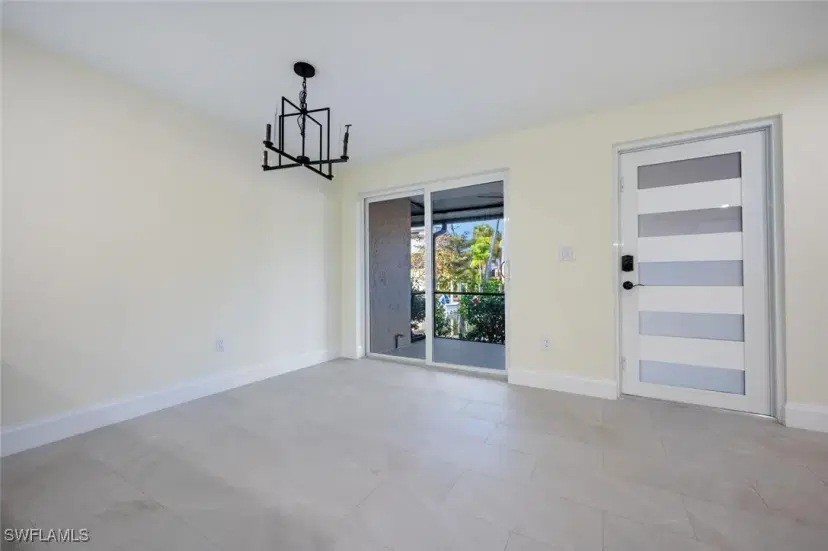 Picture of 1537 Chesapeake Ave A-4, Naples FL 34102