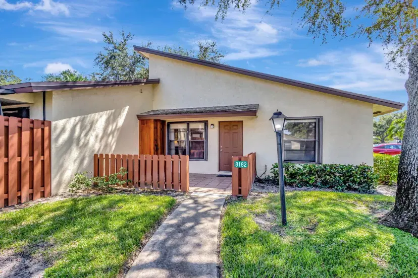 Picture of 8182 SE Villa Way, Hobe Sound FL 33455