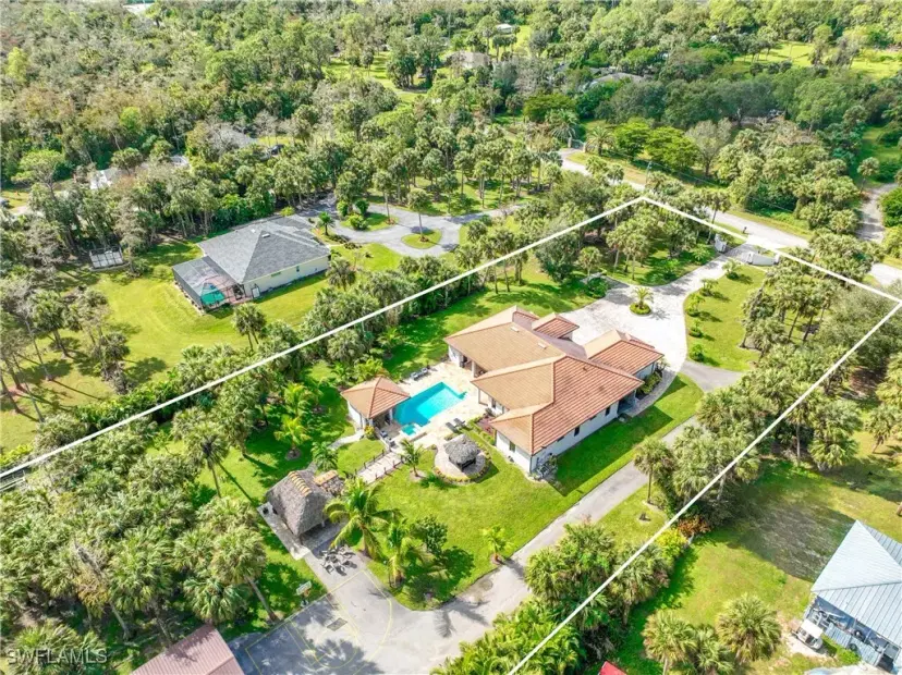 Picture of 214 9Th St Nw, Naples FL 34120