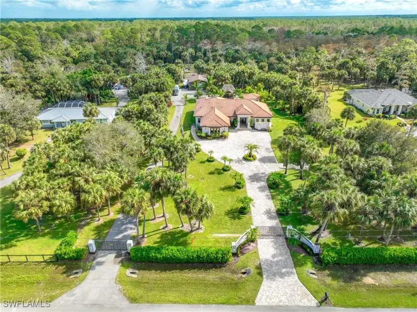 Picture of 214 9Th St Nw, Naples FL 34120