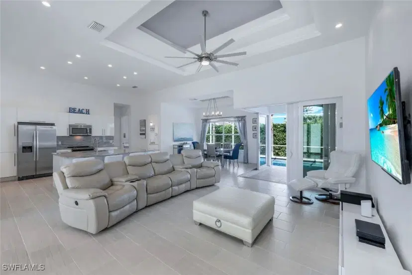Picture of 483 Hartley St, Marco Island FL 34145