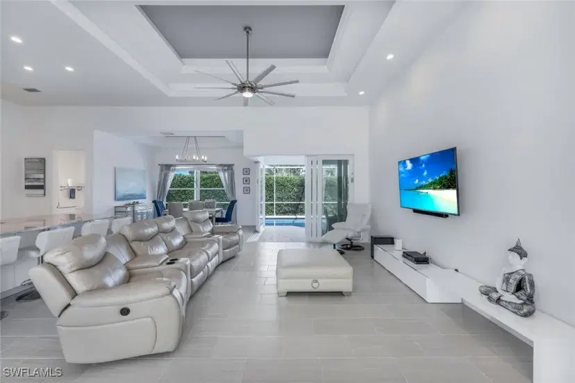 Picture of 483 Hartley St, Marco Island FL 34145