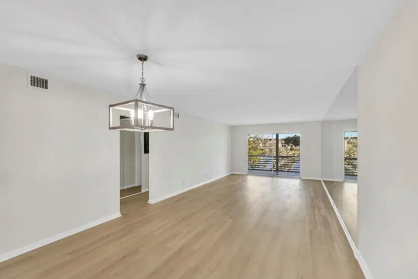 Picture of 3204 Portofino Pt L2, Coconut Creek FL 33066