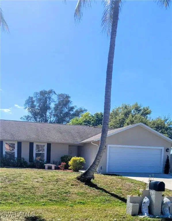 Picture of 2001 51St St Sw, Naples, FL 34116