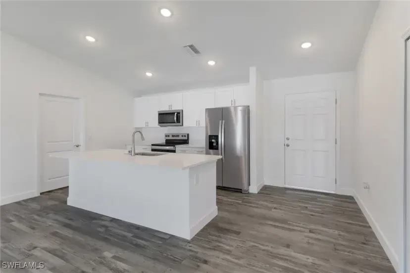 Picture of 532 NW 18Th Ave, Cape Coral FL 33993