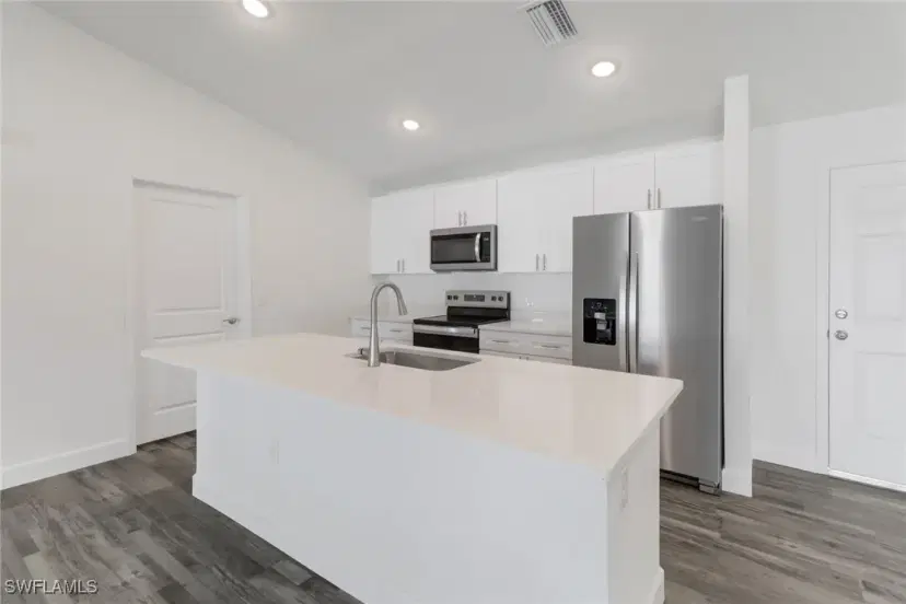 Picture of 532 NW 18Th Ave, Cape Coral FL 33993
