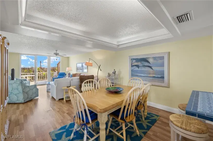 Picture of 200 Periwinkle Way 319, Sanibel FL 33957