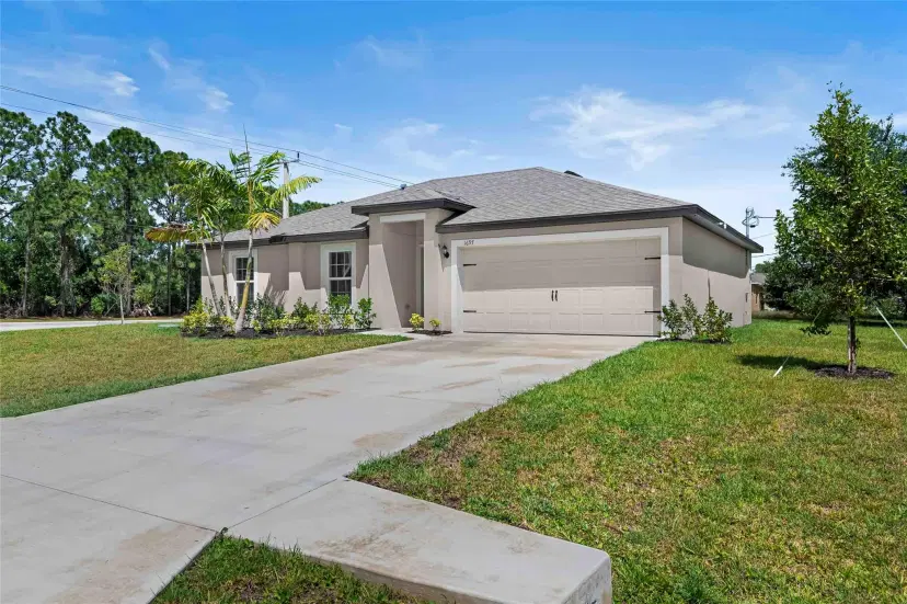 Picture of 1697 SW Hunnicut Ave, Port St Lucie FL 34953