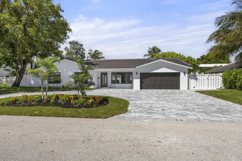 Picture of 4121 NE 31St Avenue, Lighthouse Point FL 33064