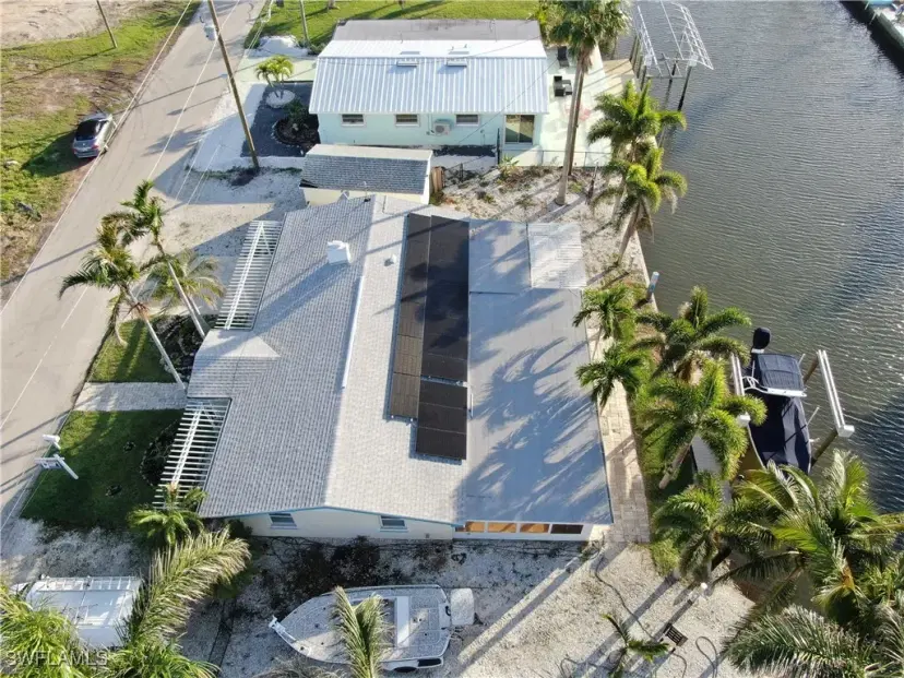 Picture of 2631 Bayshore Dr, Matlacha FL 33993