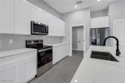 Picture of 224 SE 13Th Ter, Cape Coral, FL 33990