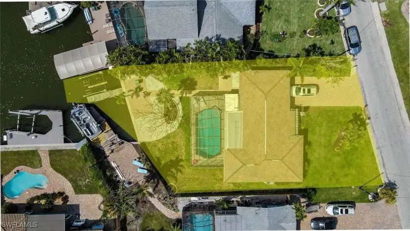 Picture of 220 Albatross St, Fort Myers Beach FL 33931