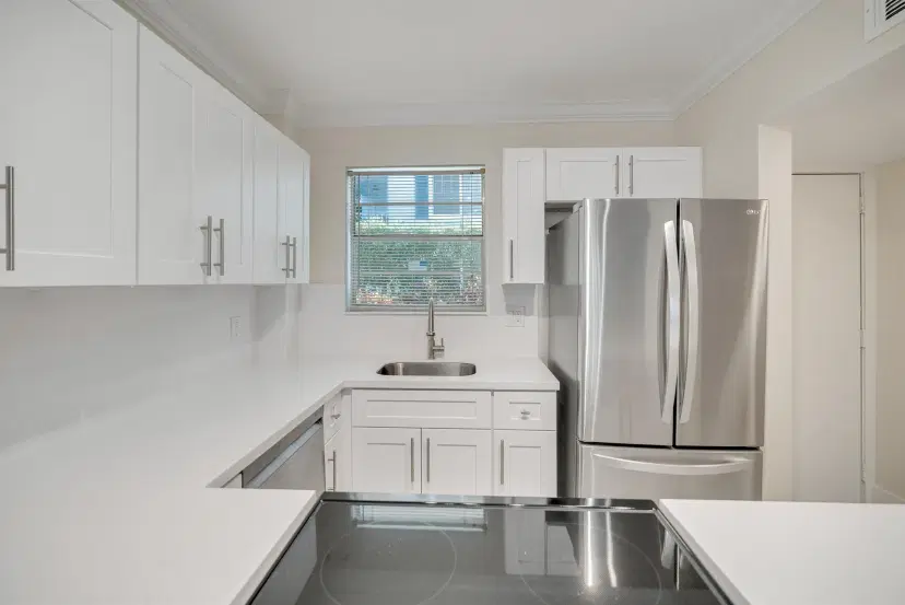 Picture of 646 Snug Harbor Drive H106, Boynton Beach FL 33435