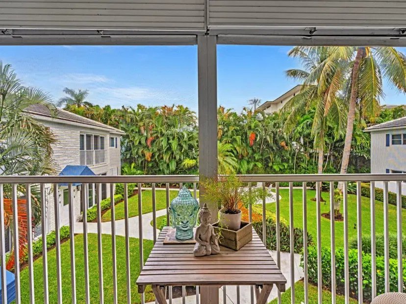 Picture of 1015 Ingraham Avenue 6, Delray Beach FL 33483