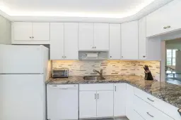 Picture of 545 Oaks Ln 407, Pompano Beach, FL 33069