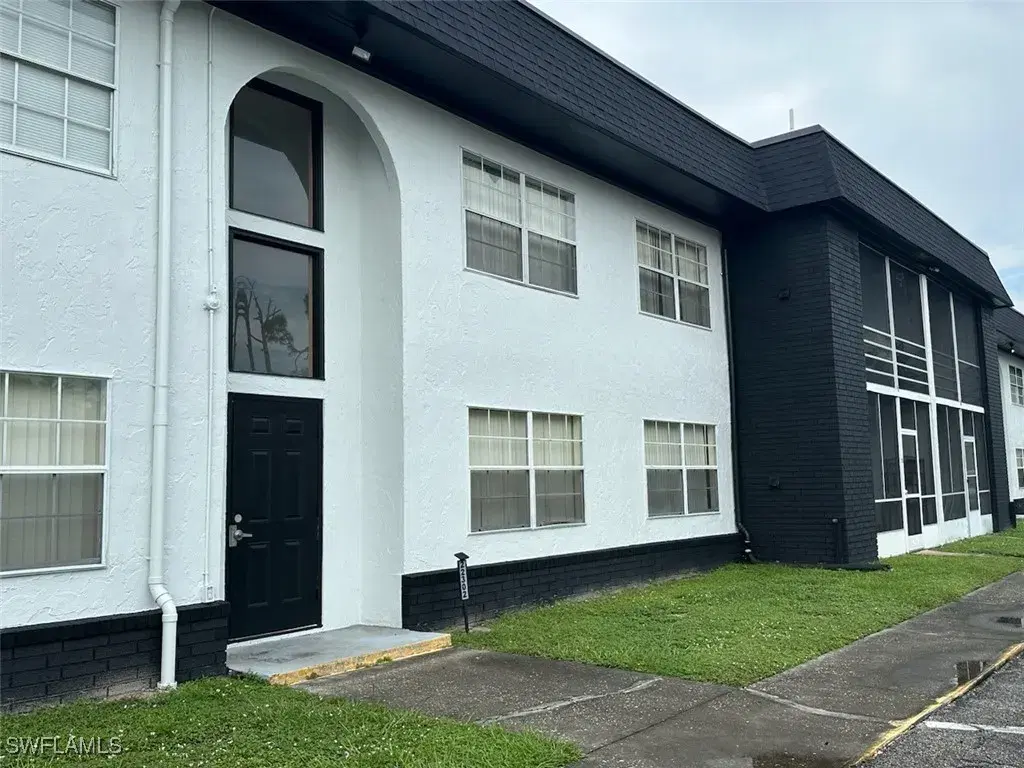 Picture of 22302 Vick St 209, Punta Gorda, FL 33980
