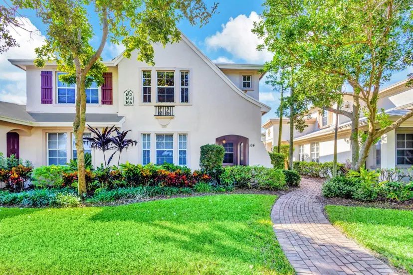 Picture of 164 Evergrene Parkway, Palm Beach Gardens FL 33410