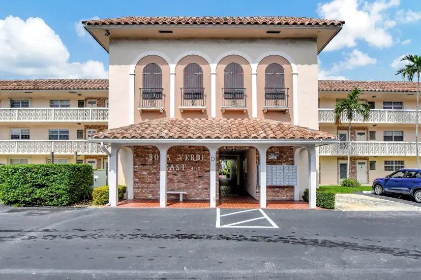 Picture of 400 NE 20Th St D312, Boca Raton FL 33431