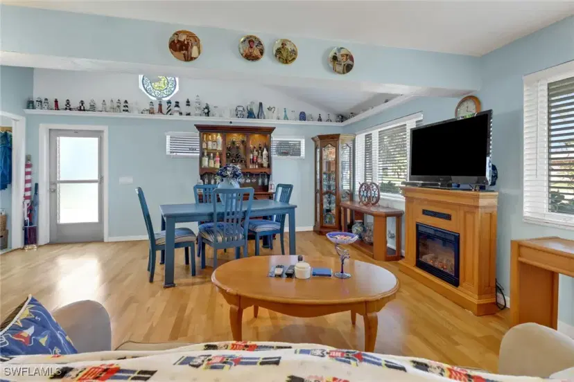 Picture of 26 4Th St, Bonita Springs FL 34134