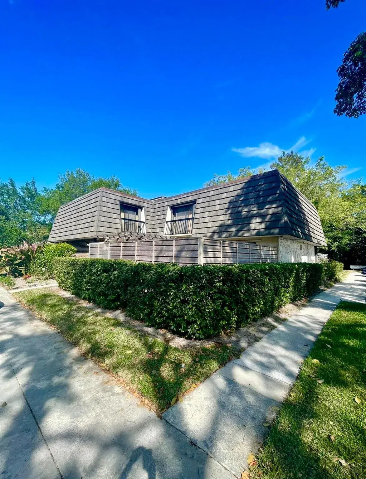 Picture of 903 9Th Terrace, Palm Beach Gardens, FL 33418