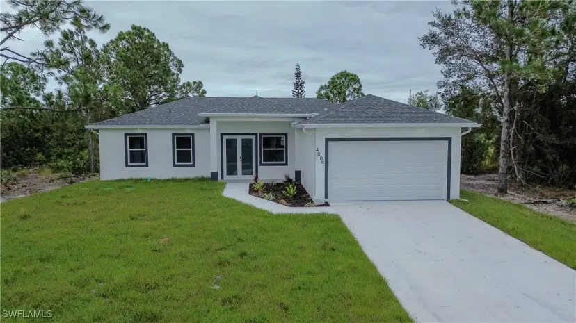 Picture of 4006 2Nd St Sw, Lehigh Acres FL 33976