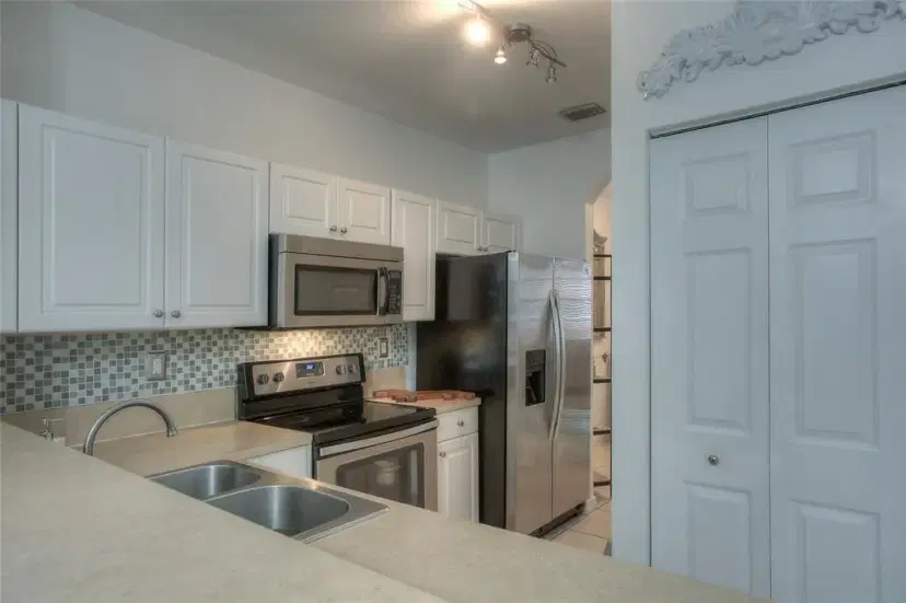 Picture of 3360 NE 14Th Dr 106-30, Homestead FL 33033
