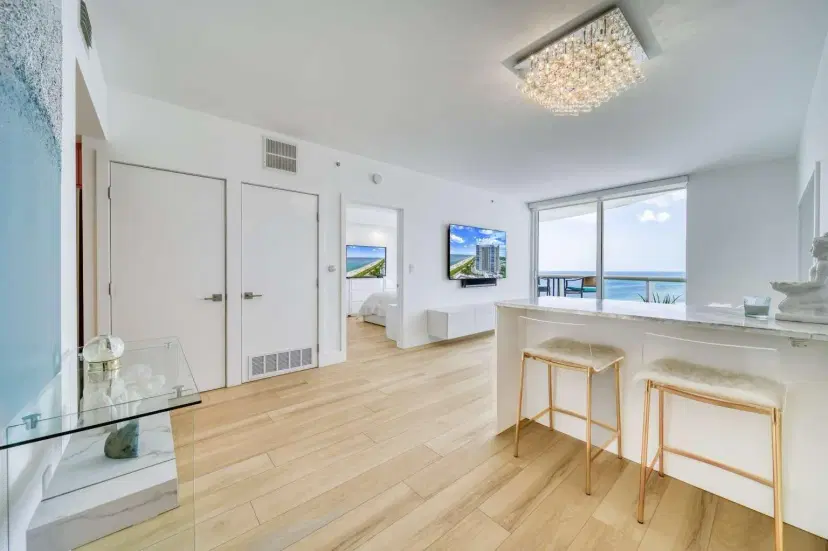 Picture of 6365 Collins Avenue 2406, Miami Beach FL 33141