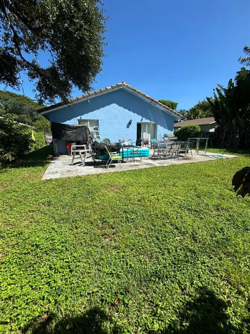 Picture of 1649 SW 28Th Ter, Fort Lauderdale FL 33312