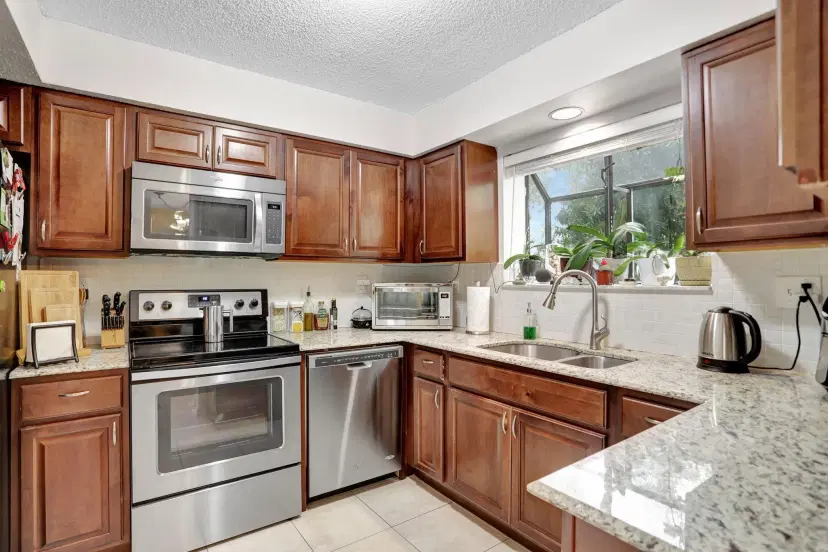 Picture of 740 SE 1St Way 114, Deerfield Beach FL 33441
