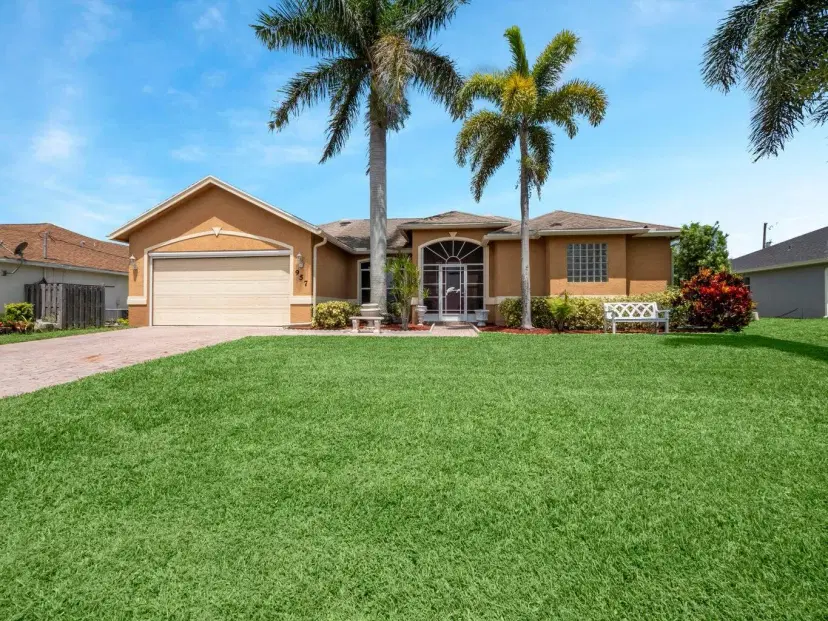 Picture of 957 SW Mchord Avenue, Port St Lucie FL 34953