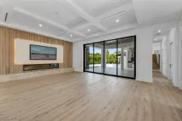 Picture of 1151 7Th Ave N N, Naples, FL 34102