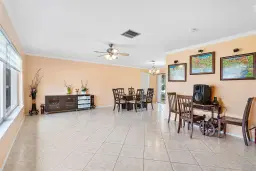 Picture of 8132 NW 67Th Ave, Tamarac, FL 33321
