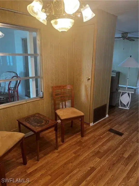 Picture of 11 Topaz Ln T-11, Naples FL 34112