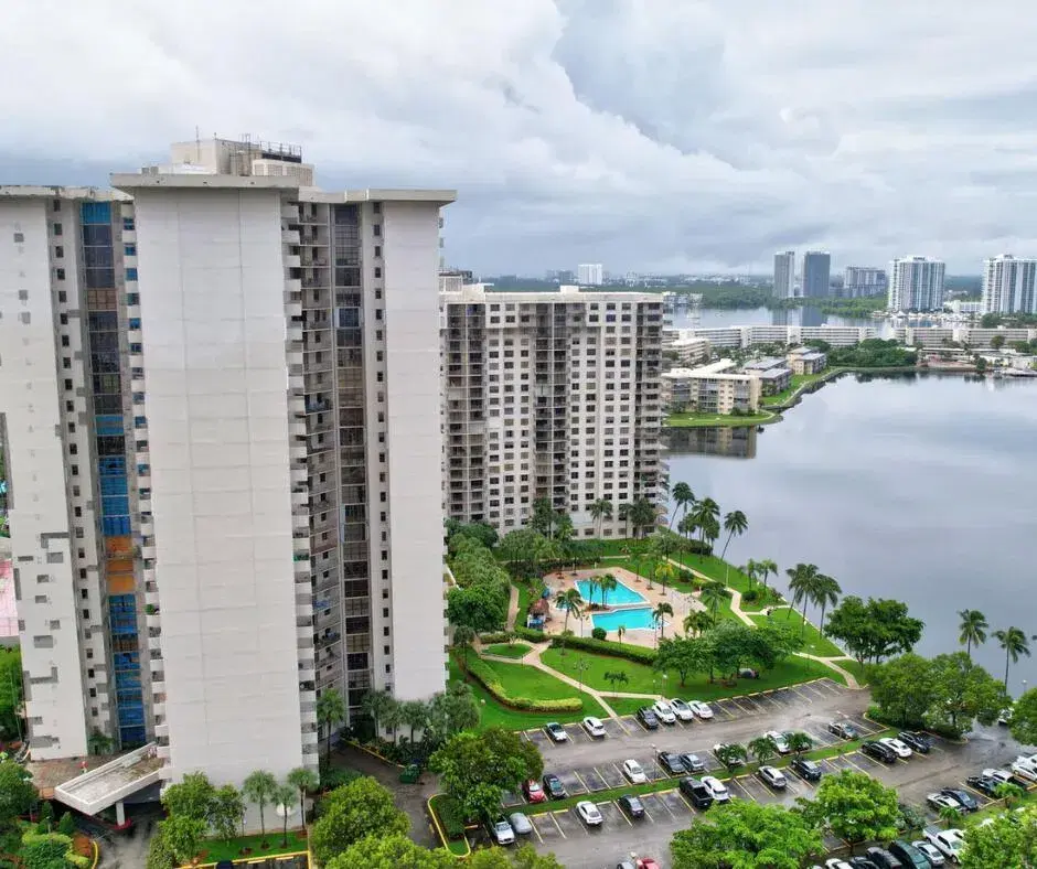 Picture of 18181 NE 31 Court 1408, Aventura, FL 33160