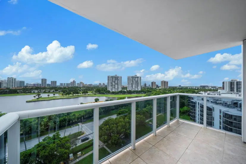Picture of 3625 N Country Club Dr 1208, Aventura FL 33180