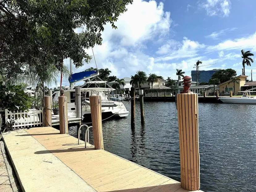 Picture of 1500 SE 12Th Ct, Fort Lauderdale FL 33316