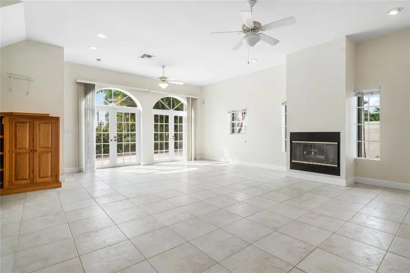 Picture of 1500 SE 12Th Ct, Fort Lauderdale FL 33316