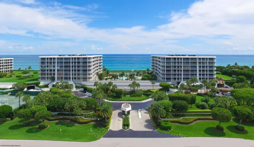 Picture of 2100 S Ocean Blvd 407N, Palm Beach FL 33480