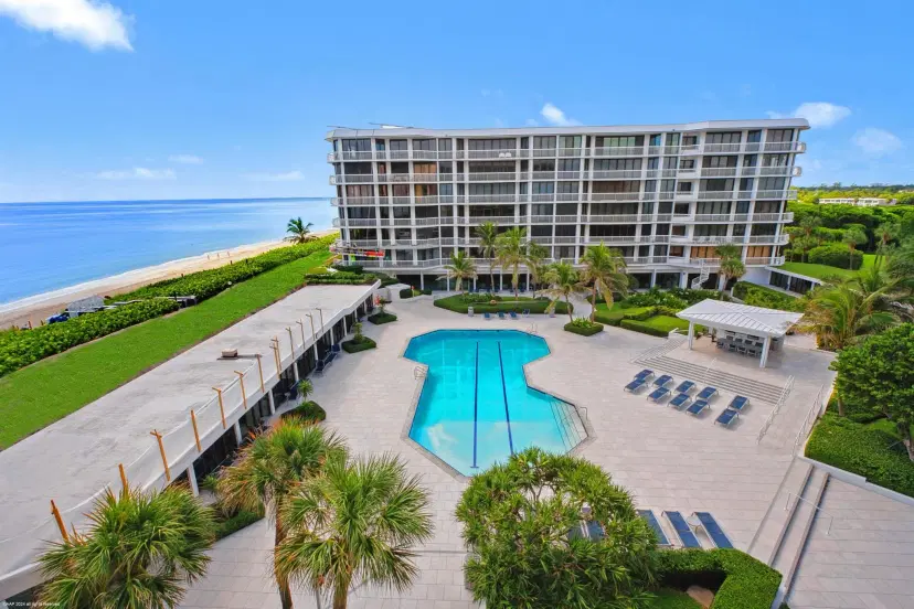 Picture of 2100 S Ocean Blvd 407N, Palm Beach FL 33480